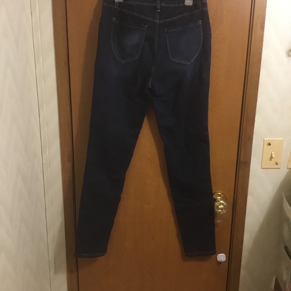 YMI Slim- Her High waisted Dark Wash Skinny Jeans 5 - Picture 2 of 10